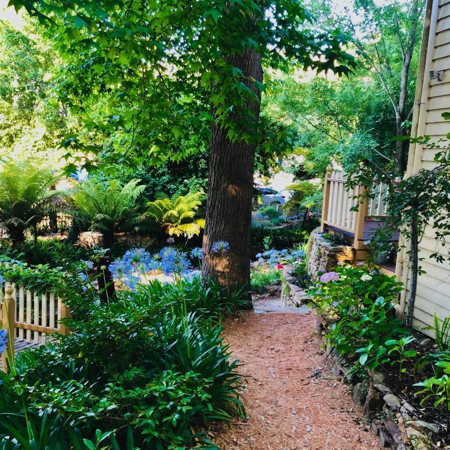 Aldgate Creek Cottage Bed And Breakfast Exterior foto